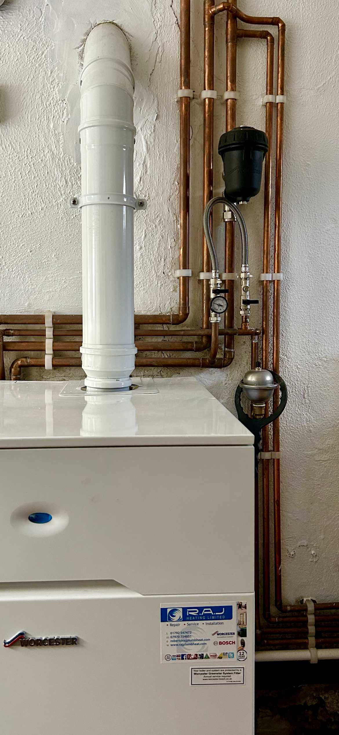 Read more about the article Oil Boiler Installation, rhossili, Gower, Swansea